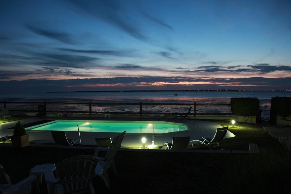 Beach Hotel - Le Grand Chalet Ronce-les-Bains Kültér fotó