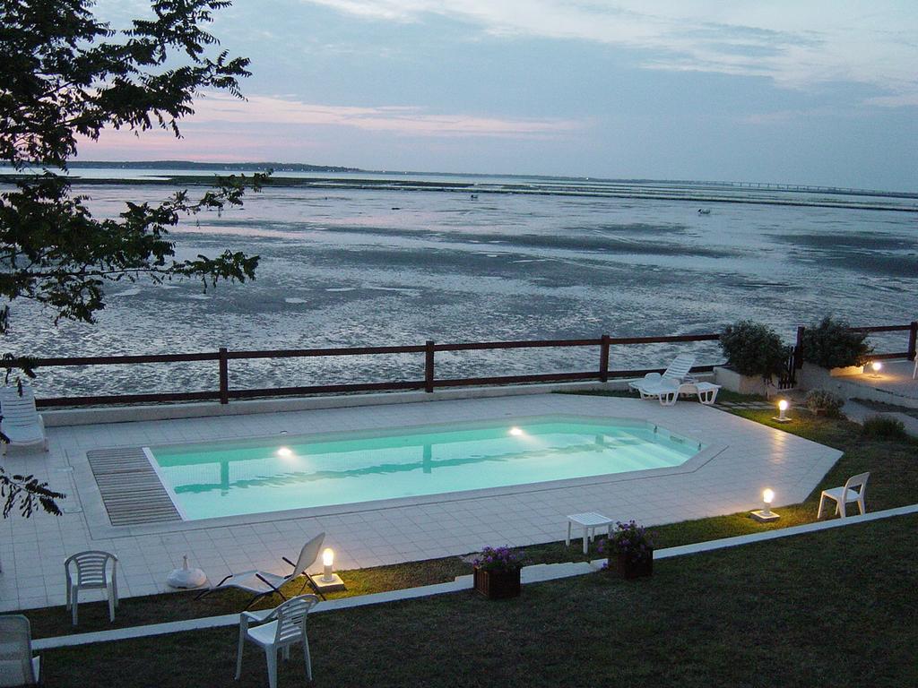 Beach Hotel - Le Grand Chalet Ronce-les-Bains Kültér fotó