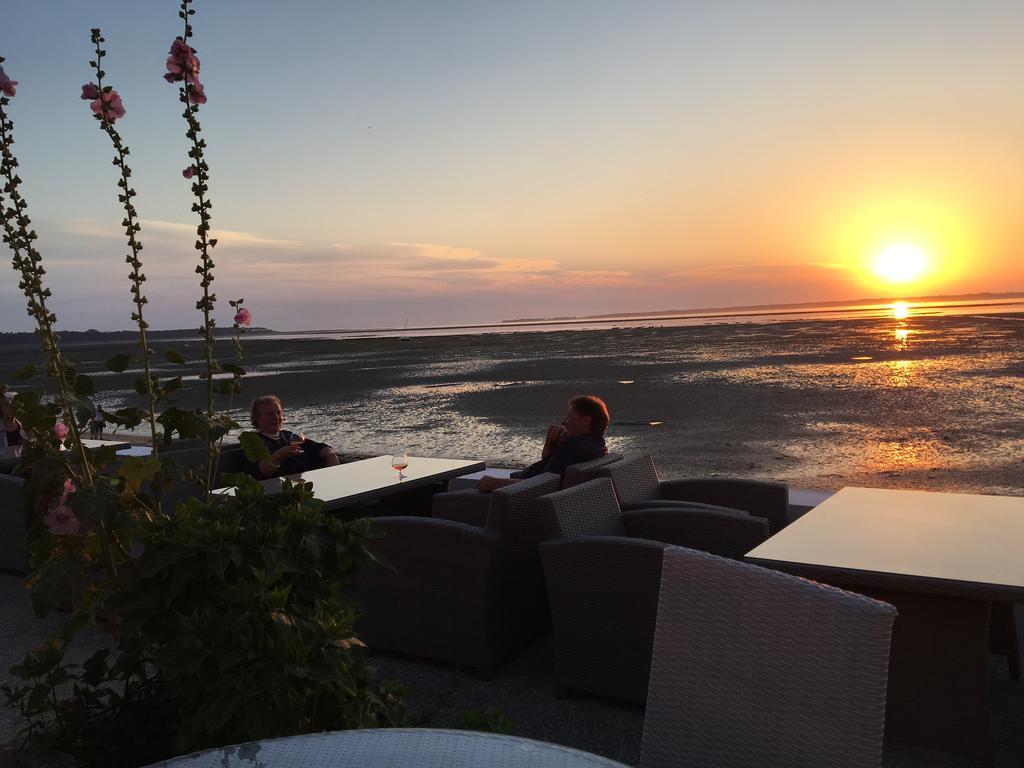Beach Hotel - Le Grand Chalet Ronce-les-Bains Kültér fotó