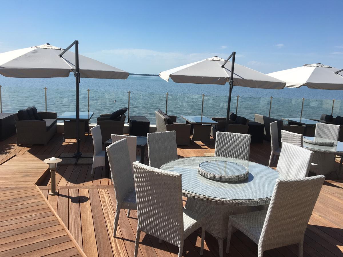 Beach Hotel - Le Grand Chalet Ronce-les-Bains Kültér fotó